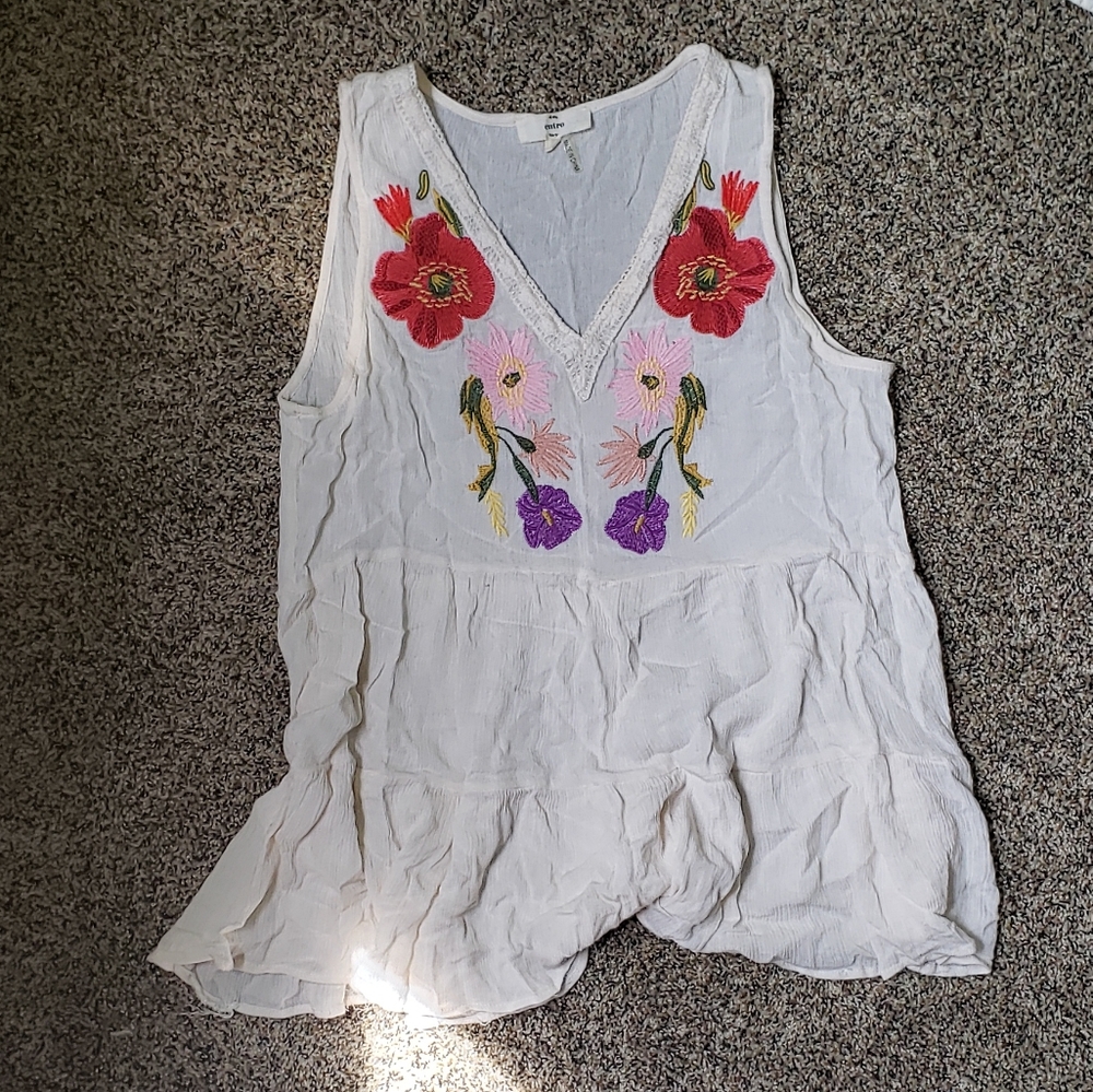 Floral Embroidered Sleeveless Top